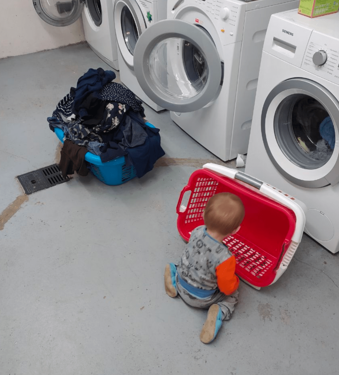 Wenn Haushalt und Kinder überfordern: Tipps von Müttern für Mütter